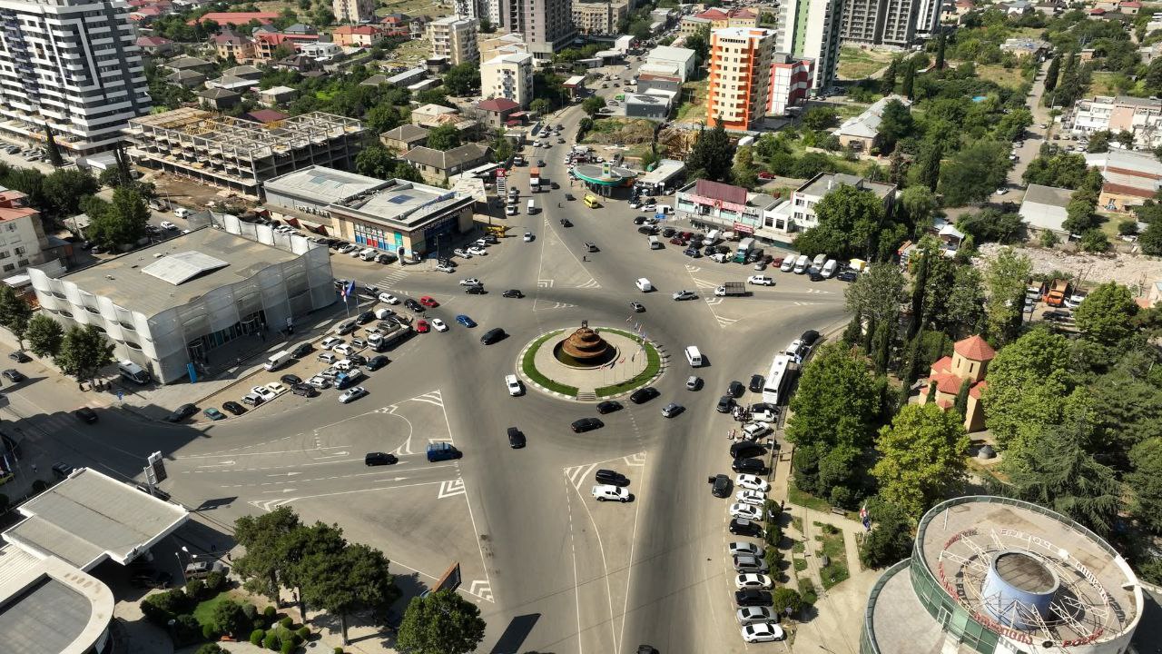 В Грузии завершается ремонт участка дороги в Армению.
