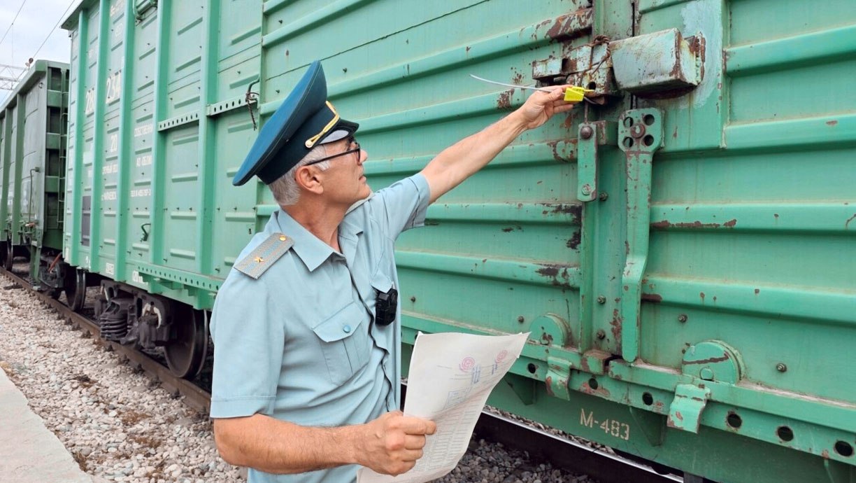 Иран и ЕАЭС договорились об электронном обмене данными между таможенными службами